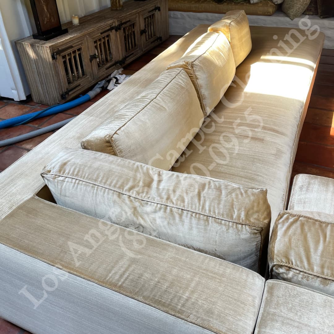 Couch and Upholstery Cleaning in Brentwood by Los Angeles Carpet Cleaning