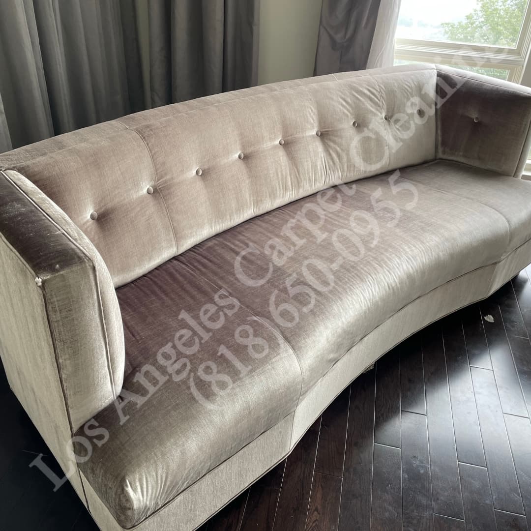 Upholstery and couch cleaning in Santa Monica with Los Angeles Carpet Cleaning
